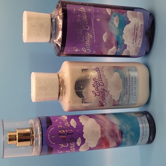 Bath & Body Works Bath & Body Bath Body Works Cotton Candy Clouds